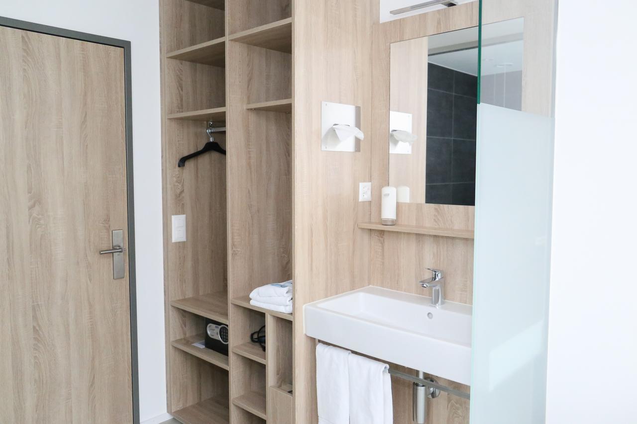Hotel Traube Garni Kuttigen Ngoại thất bức ảnh